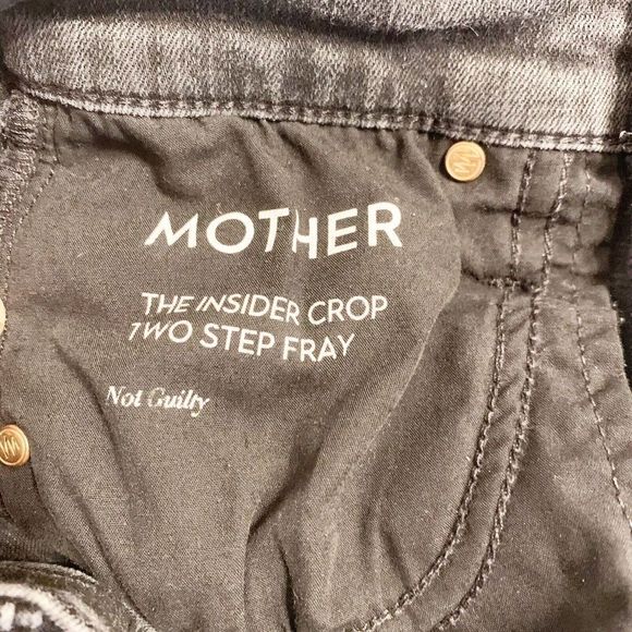 Mother Denim The Insider Crop Two Step Fray Not Guilty Black Jeans Women’s Sz 26 - Picture 11 of 12